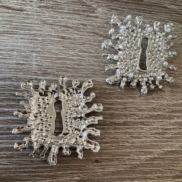 Key shape Earrings N885 - Picture 4 of 5